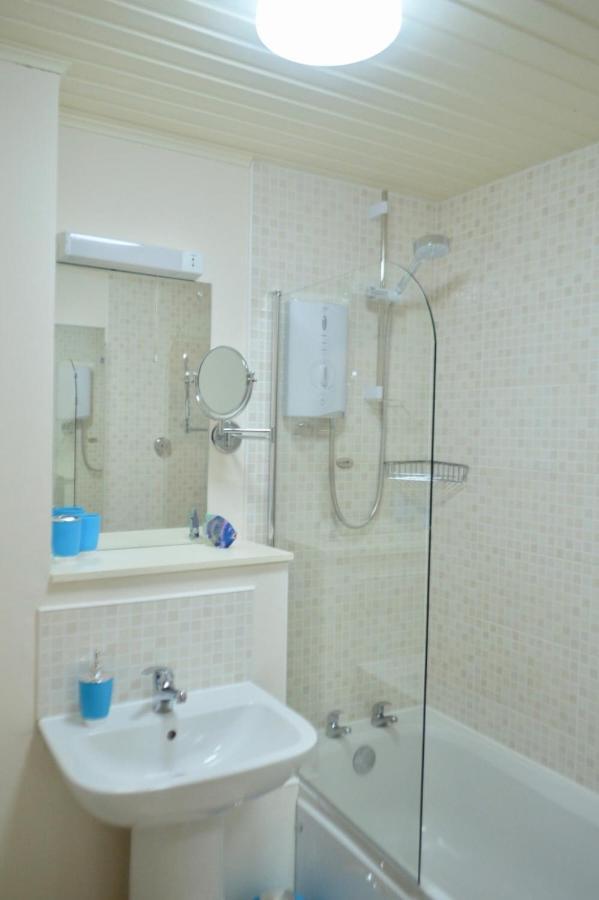 Gorgeous 2 Bedroom Apartment In Converted Church EDI Exterior photo